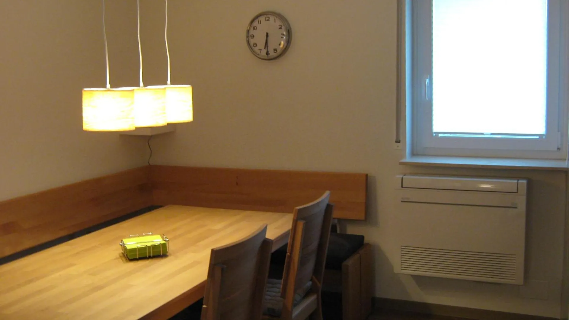Ferienwohnung Bodensee , Pension Wauri Waldenbuch