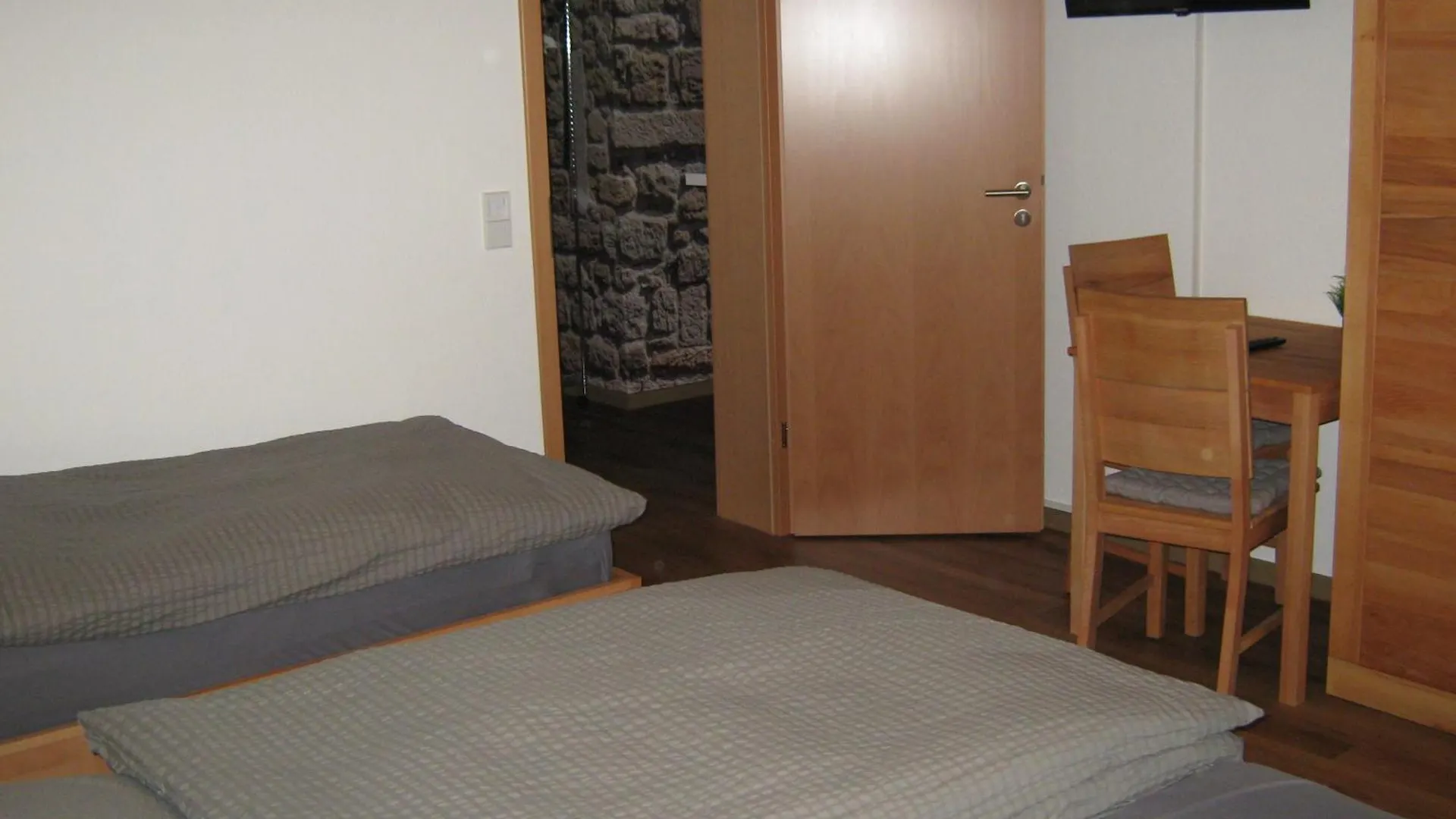 Ferienwohnung Bodensee , Pension Wauri Waldenbuch Apartment
