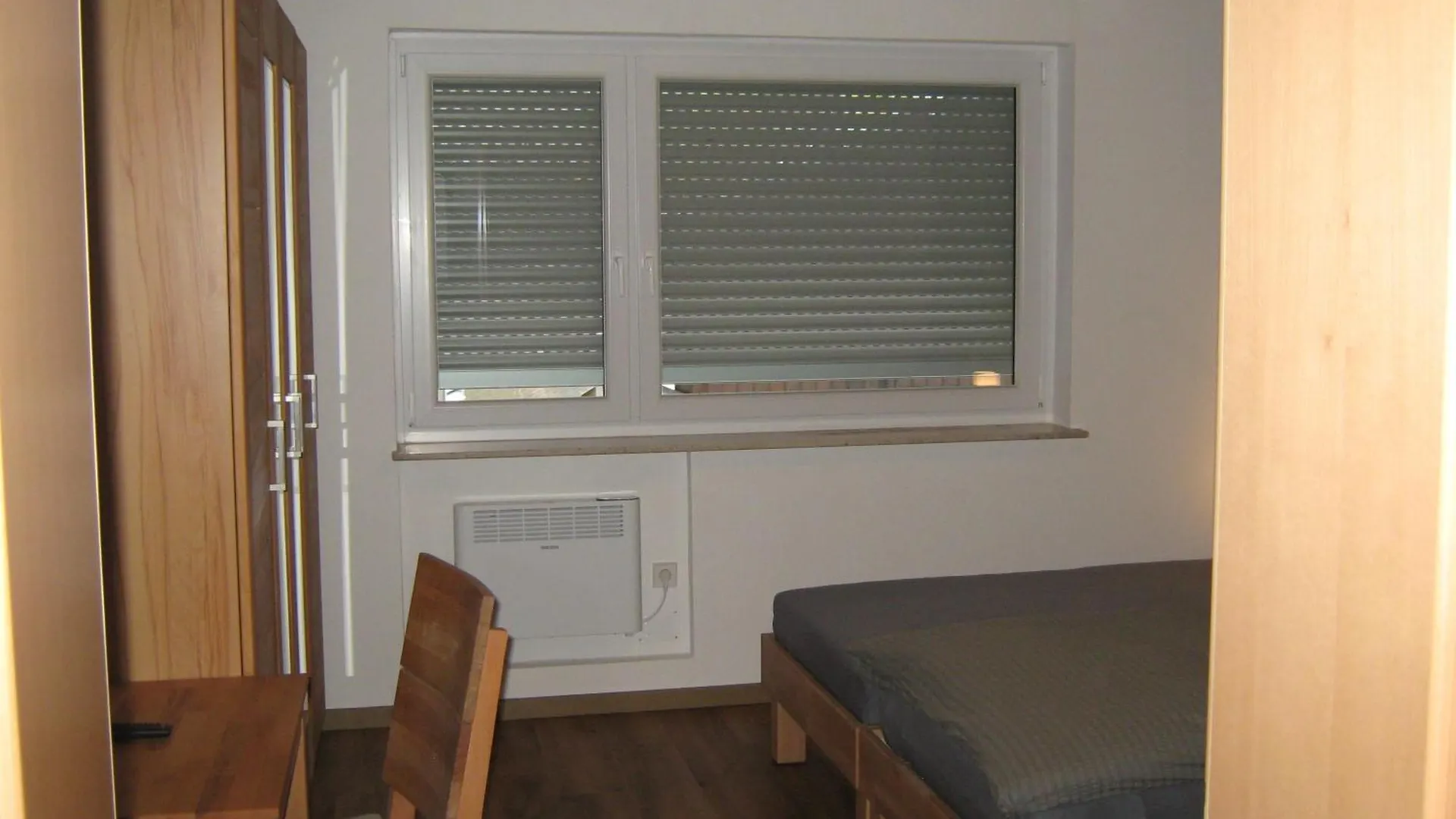 Apartment Ferienwohnung Bodensee , Pension Wauri Waldenbuch